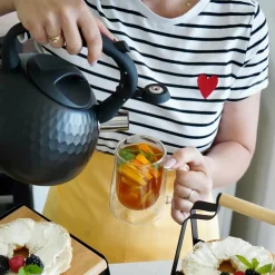 Czajnik nierdzewny na indukcję Tadar Festo 3 l czarny mat