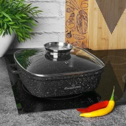 Garnek kwadratowy Starke Pro Chelsea non-stick 24 cm indukcja