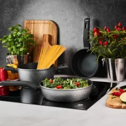 Garnek na indukcję z powłoką marmurową i pokrywką Konighoffer Grigio 2,4 l