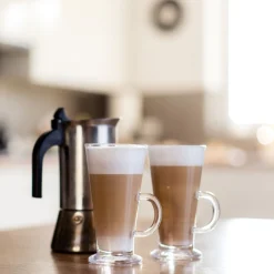 Komplet sześciu szklanek Tadar Caffe Latte 250 ml i 6 łyżeczek koktajlowych