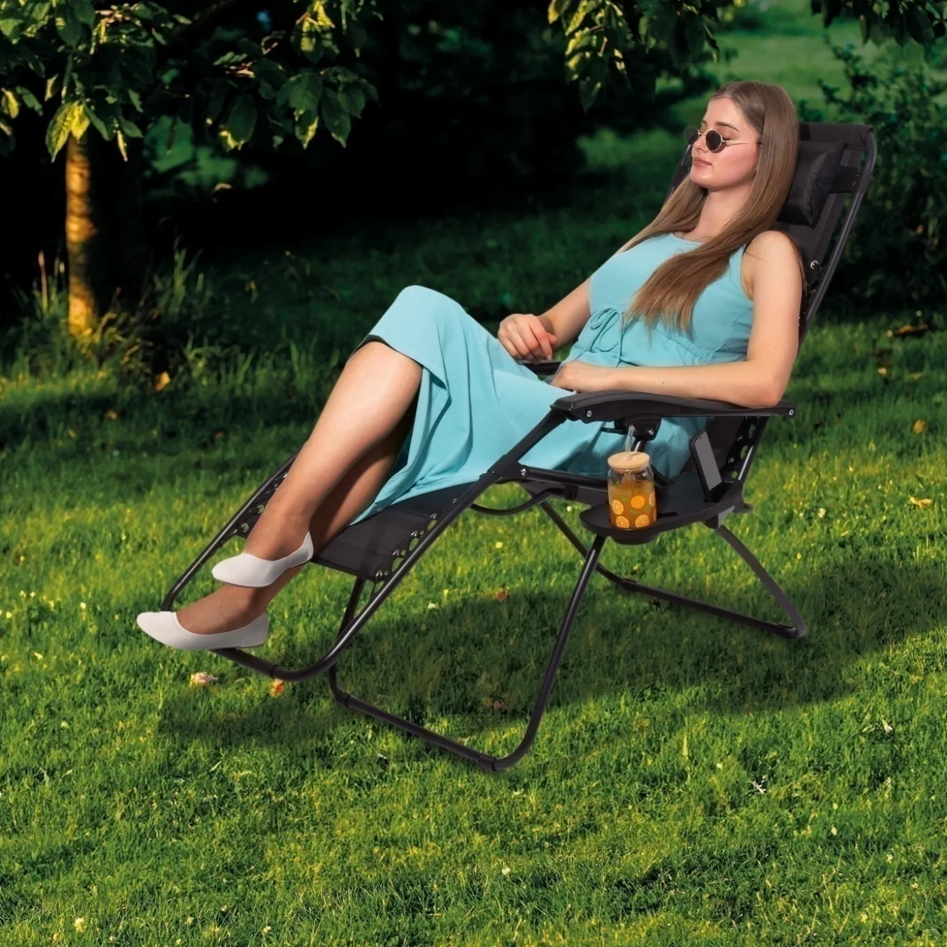 Leżak ogrodowy plażowy grawitacyjny Tadar 66 x 160 cm czarny